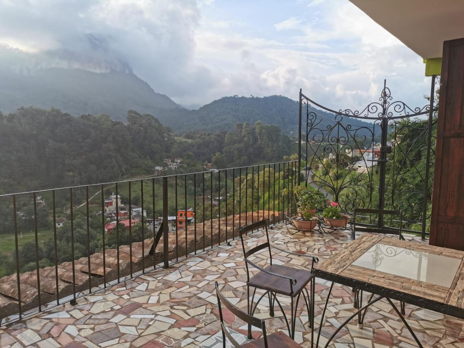 Hotel San Jorge Tlatlauquitepec 外观 照片